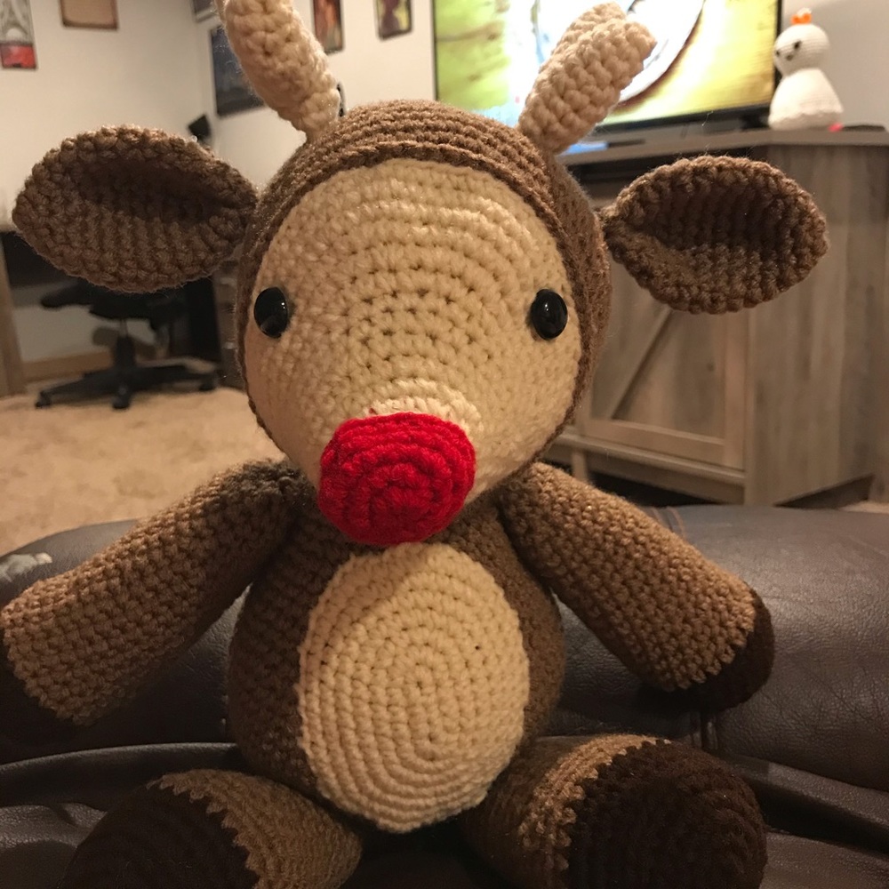 crocheted reindeer